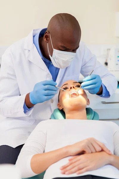 Deluxe Dental, Abuja